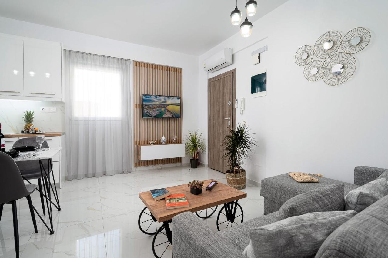 Amersa Luxury Apartment Kandiye Dış mekan fotoğraf